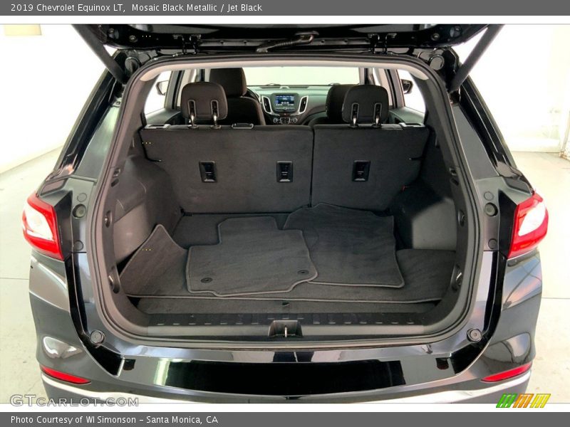  2019 Equinox LT Trunk