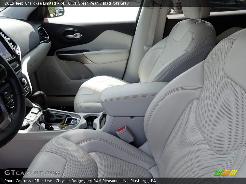 Olive Green Pearl / Black/Ski Grey 2019 Jeep Cherokee Limited 4x4