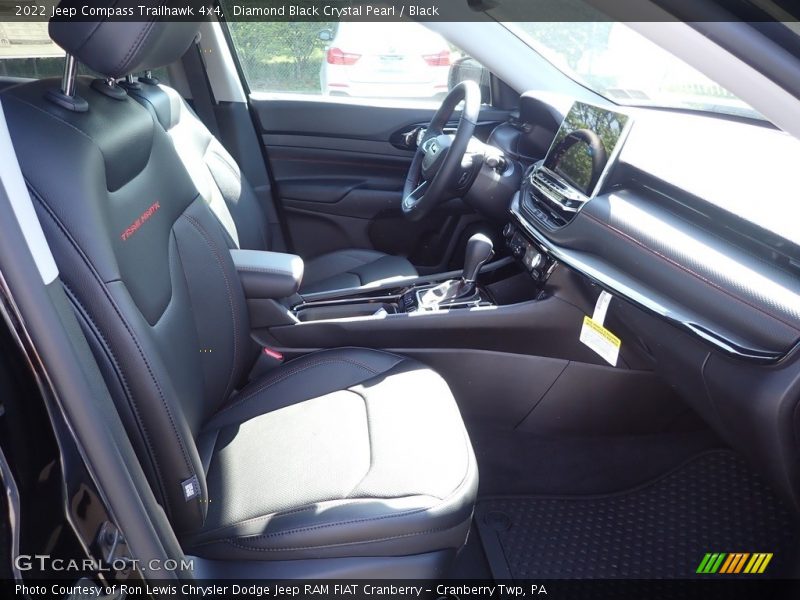 Diamond Black Crystal Pearl / Black 2022 Jeep Compass Trailhawk 4x4