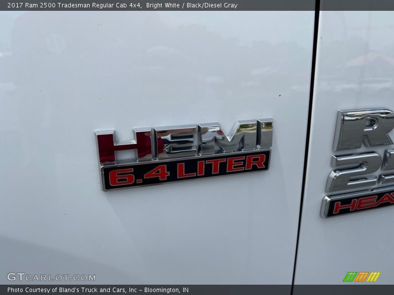 Bright White / Black/Diesel Gray 2017 Ram 2500 Tradesman Regular Cab 4x4