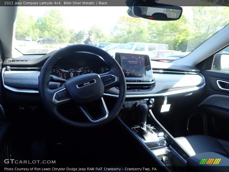 Billet Silver Metallic / Black 2022 Jeep Compass Latitude 4x4