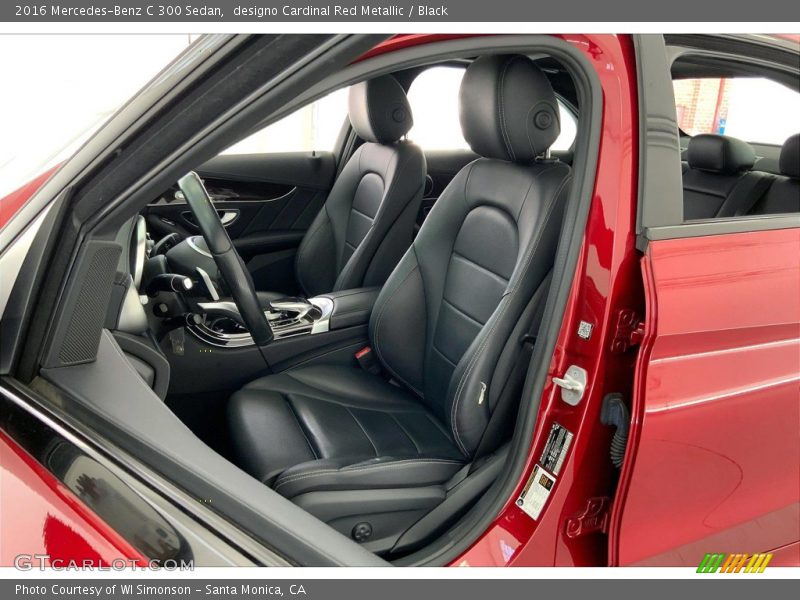 designo Cardinal Red Metallic / Black 2016 Mercedes-Benz C 300 Sedan