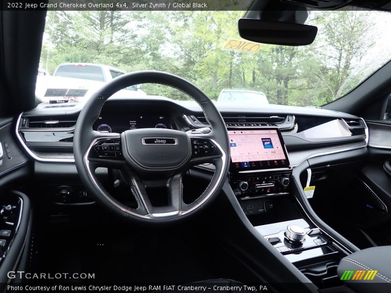 Dashboard of 2022 Grand Cherokee Overland 4x4
