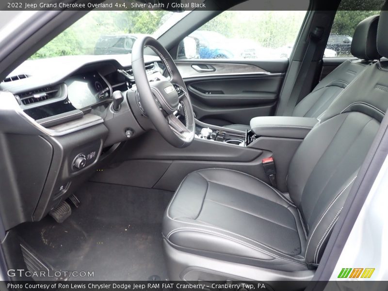 Front Seat of 2022 Grand Cherokee Overland 4x4