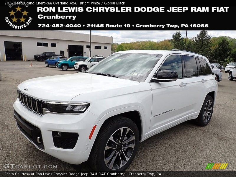 Bright White / Global Black 2022 Jeep Grand Cherokee Overland 4x4