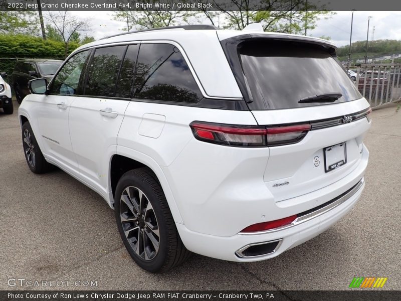 Bright White / Global Black 2022 Jeep Grand Cherokee Overland 4x4