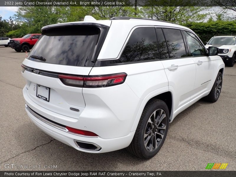 Bright White / Global Black 2022 Jeep Grand Cherokee Overland 4x4