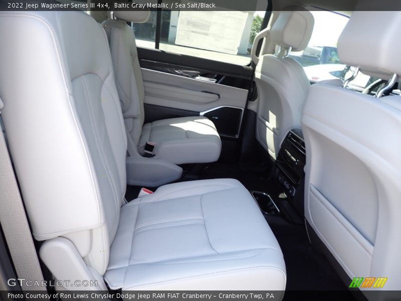 Baltic Gray Metallic / Sea Salt/Black 2022 Jeep Wagoneer Series III 4x4