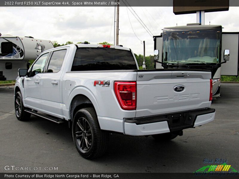 Space White Metallic / Black 2022 Ford F150 XLT SuperCrew 4x4