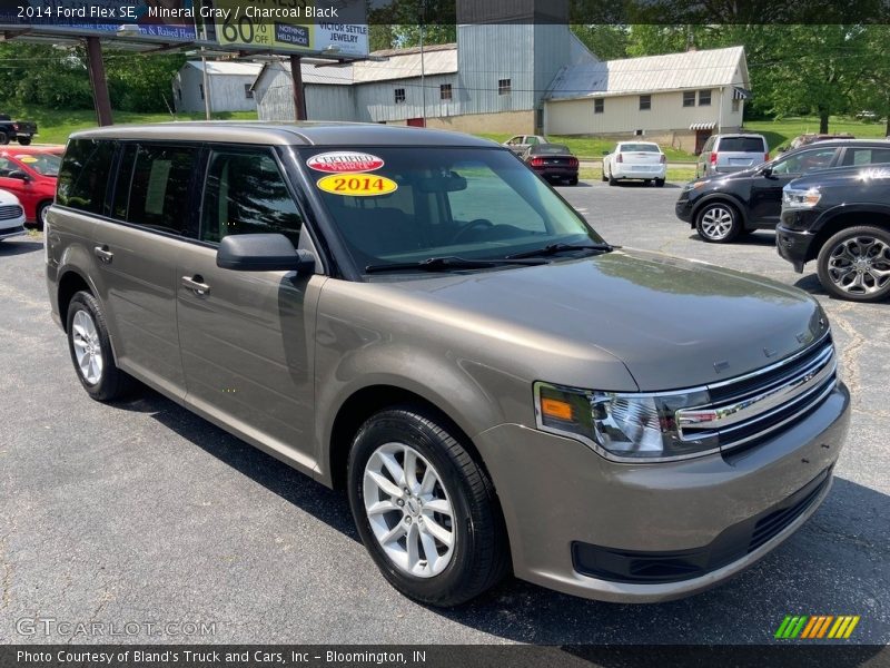 Mineral Gray / Charcoal Black 2014 Ford Flex SE