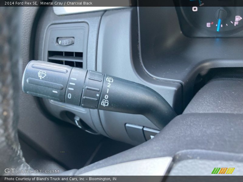 Mineral Gray / Charcoal Black 2014 Ford Flex SE