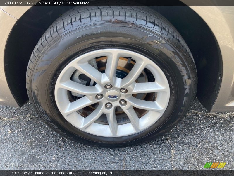 Mineral Gray / Charcoal Black 2014 Ford Flex SE