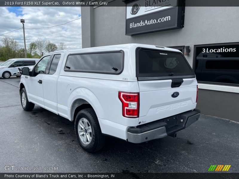 Oxford White / Earth Gray 2019 Ford F150 XLT SuperCab