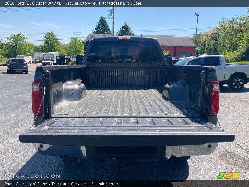 Magnetic Metallic / Steel 2016 Ford F250 Super Duty XLT Regular Cab 4x4