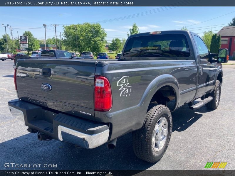  2016 F250 Super Duty XLT Regular Cab 4x4 Magnetic Metallic