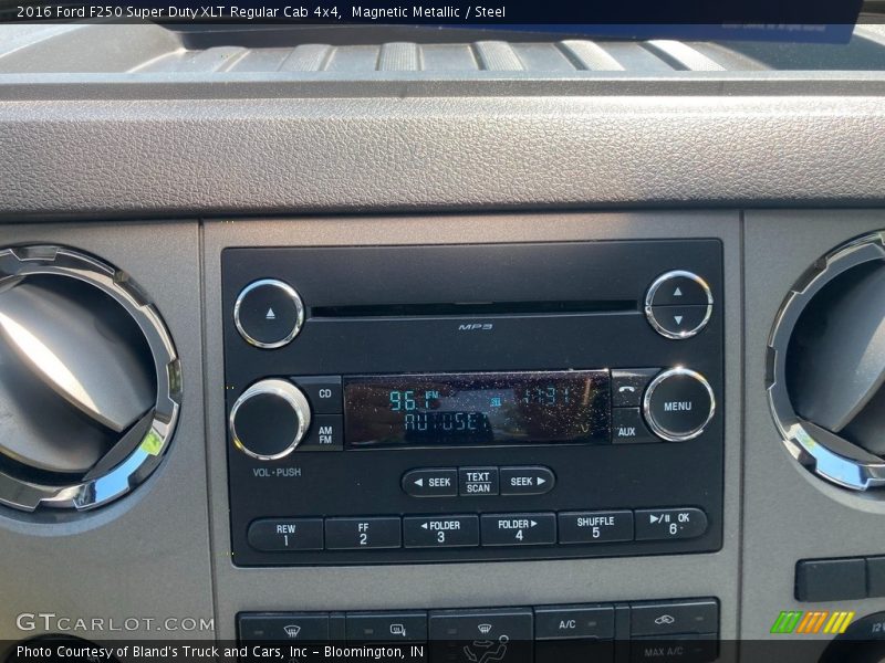 Controls of 2016 F250 Super Duty XLT Regular Cab 4x4