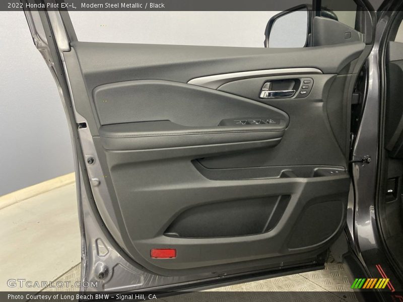 Modern Steel Metallic / Black 2022 Honda Pilot EX-L