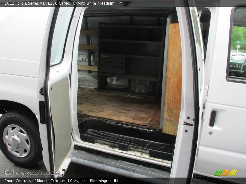 Oxford White / Medium Flint 2012 Ford E Series Van E250 Cargo