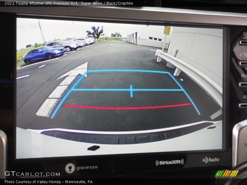 Super White / Black/Graphite 2021 Toyota 4Runner SR5 Premium 4x4