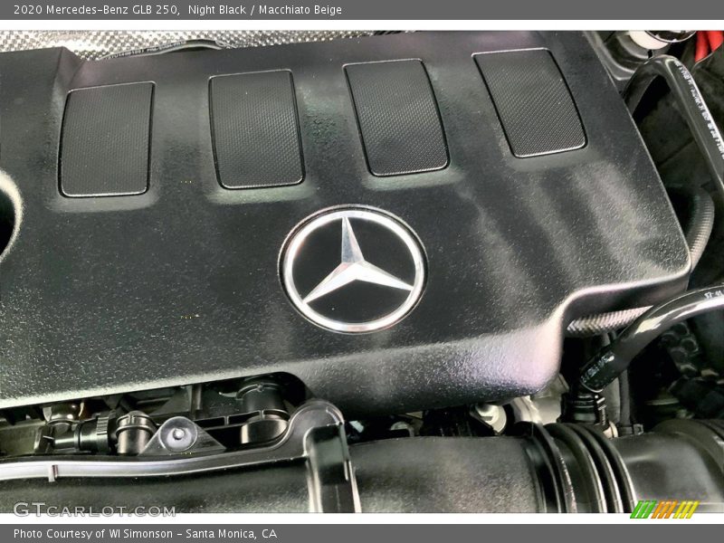 Night Black / Macchiato Beige 2020 Mercedes-Benz GLB 250