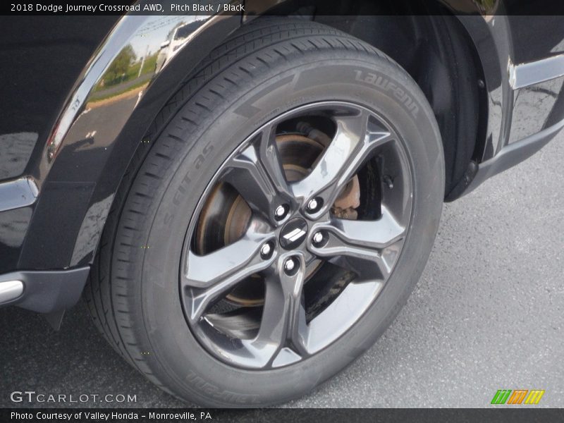 Pitch Black / Black 2018 Dodge Journey Crossroad AWD