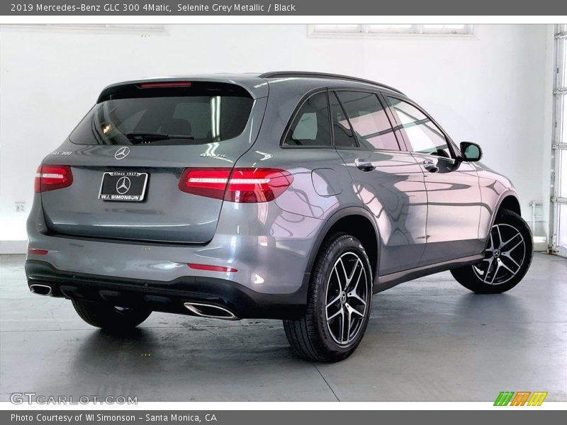 Selenite Grey Metallic / Black 2019 Mercedes-Benz GLC 300 4Matic