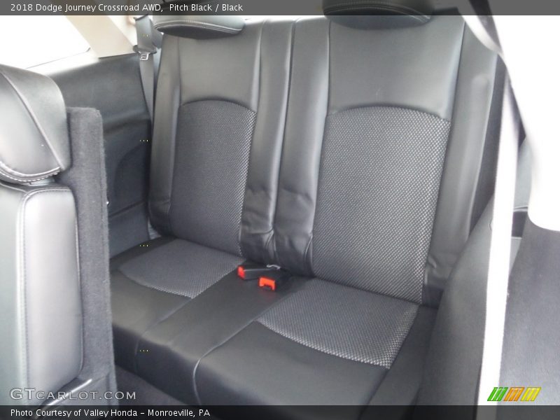 Pitch Black / Black 2018 Dodge Journey Crossroad AWD