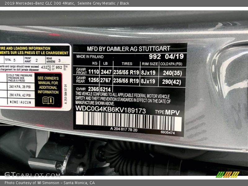 Selenite Grey Metallic / Black 2019 Mercedes-Benz GLC 300 4Matic