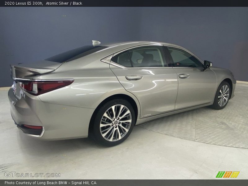 Atomic Silver / Black 2020 Lexus ES 300h