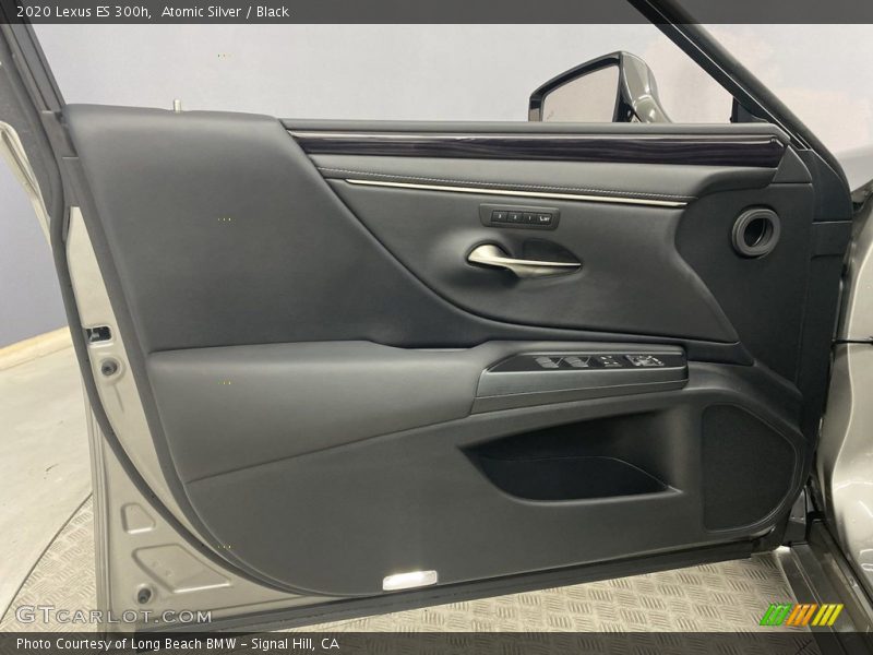 Atomic Silver / Black 2020 Lexus ES 300h