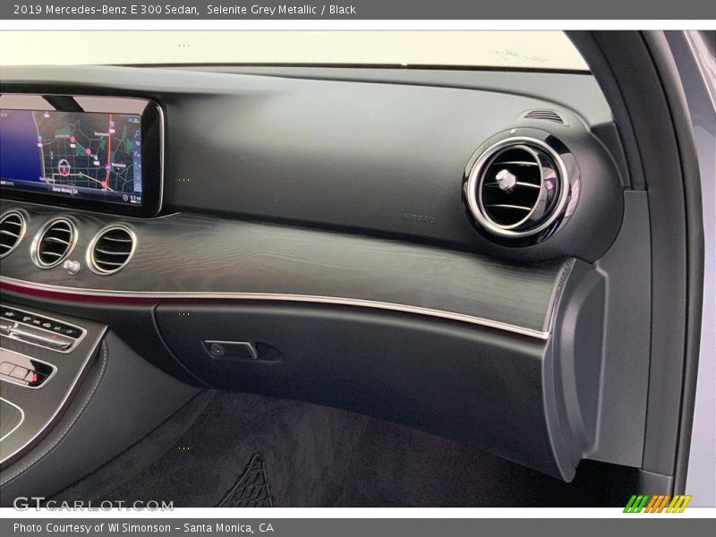 Selenite Grey Metallic / Black 2019 Mercedes-Benz E 300 Sedan