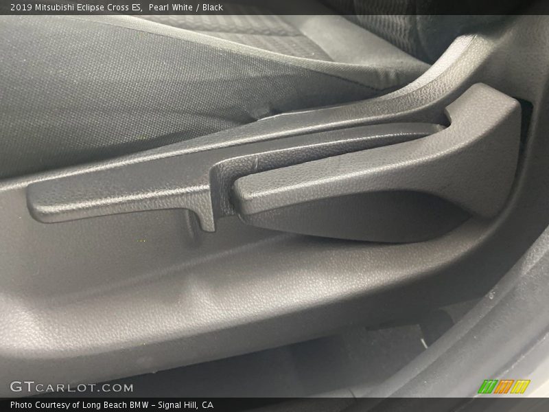 Pearl White / Black 2019 Mitsubishi Eclipse Cross ES