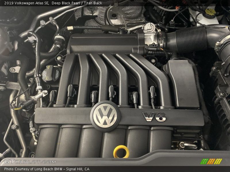 Deep Black Pearl / Titan Black 2019 Volkswagen Atlas SE