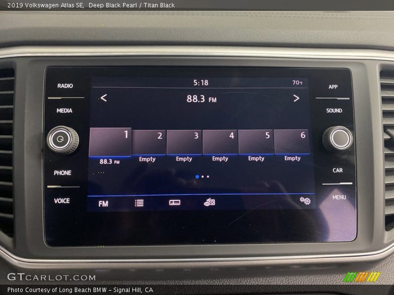 Deep Black Pearl / Titan Black 2019 Volkswagen Atlas SE