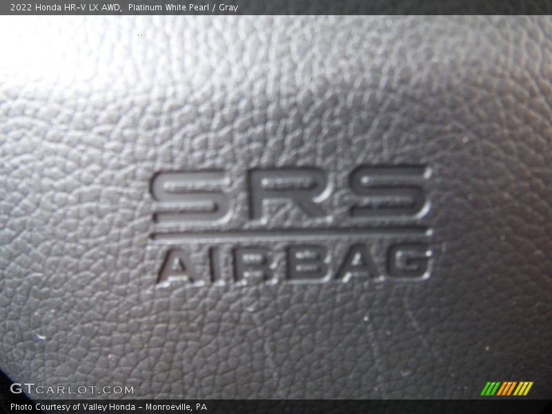 Platinum White Pearl / Gray 2022 Honda HR-V LX AWD
