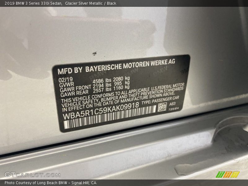 Glacier Silver Metallic / Black 2019 BMW 3 Series 330i Sedan