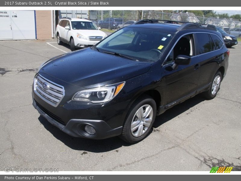 Crystal Black Silica / Slate Black 2017 Subaru Outback 2.5i