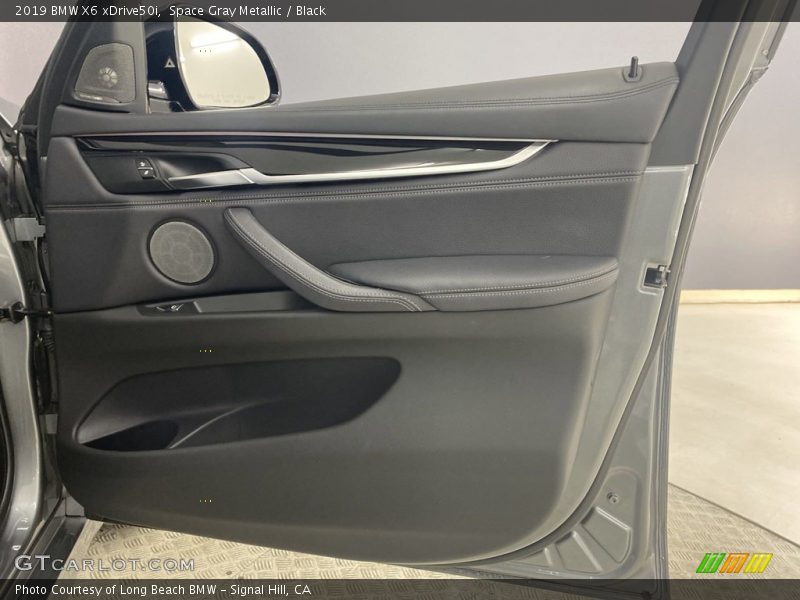 Space Gray Metallic / Black 2019 BMW X6 xDrive50i