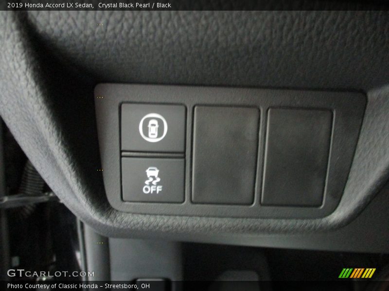 Crystal Black Pearl / Black 2019 Honda Accord LX Sedan