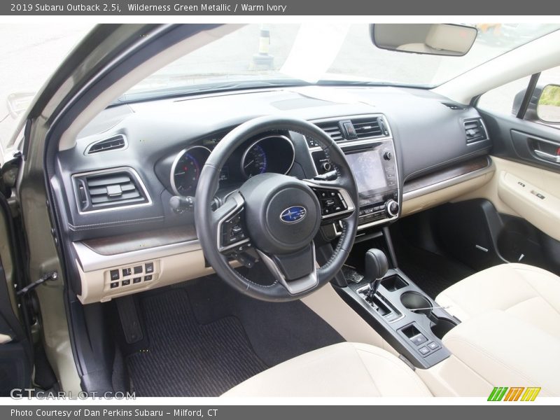 Wilderness Green Metallic / Warm Ivory 2019 Subaru Outback 2.5i