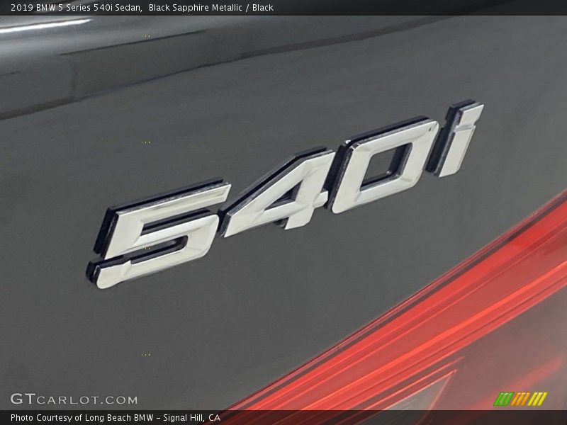 Black Sapphire Metallic / Black 2019 BMW 5 Series 540i Sedan