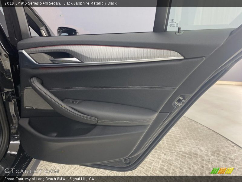 Black Sapphire Metallic / Black 2019 BMW 5 Series 540i Sedan