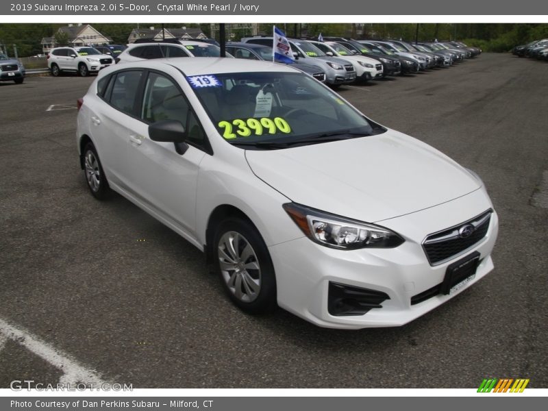 Crystal White Pearl / Ivory 2019 Subaru Impreza 2.0i 5-Door