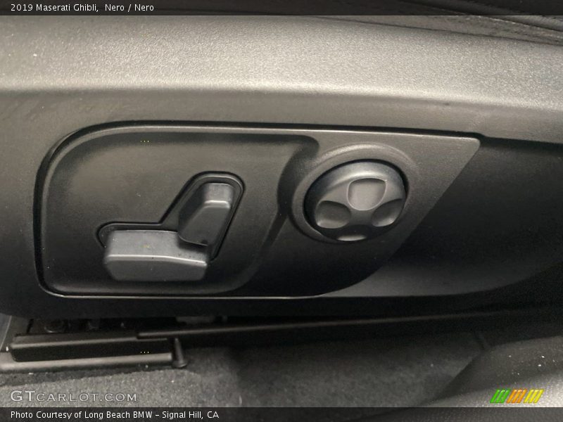 Nero / Nero 2019 Maserati Ghibli