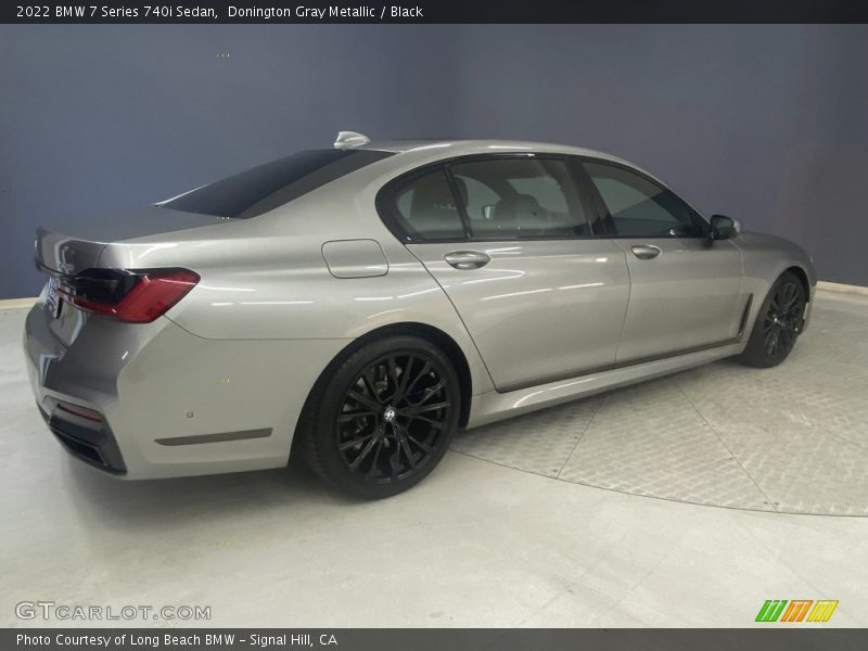  2022 7 Series 740i Sedan Donington Gray Metallic