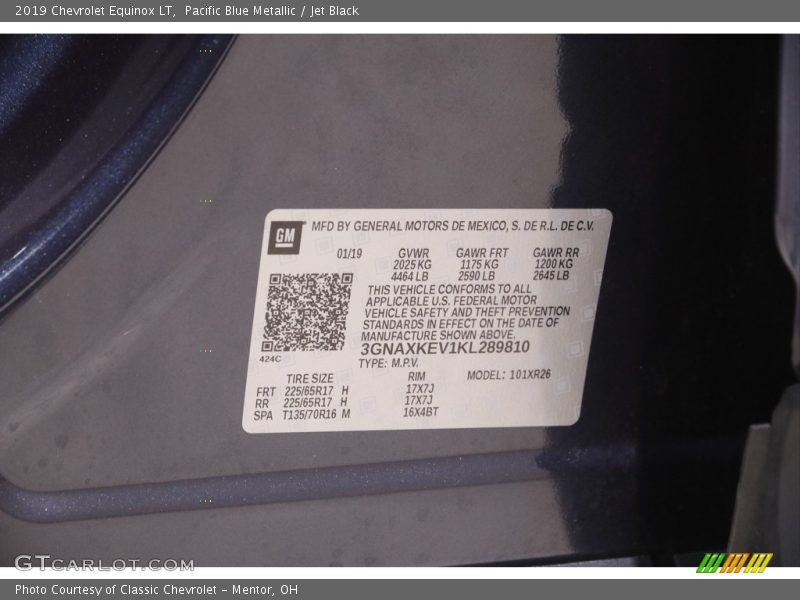 Pacific Blue Metallic / Jet Black 2019 Chevrolet Equinox LT