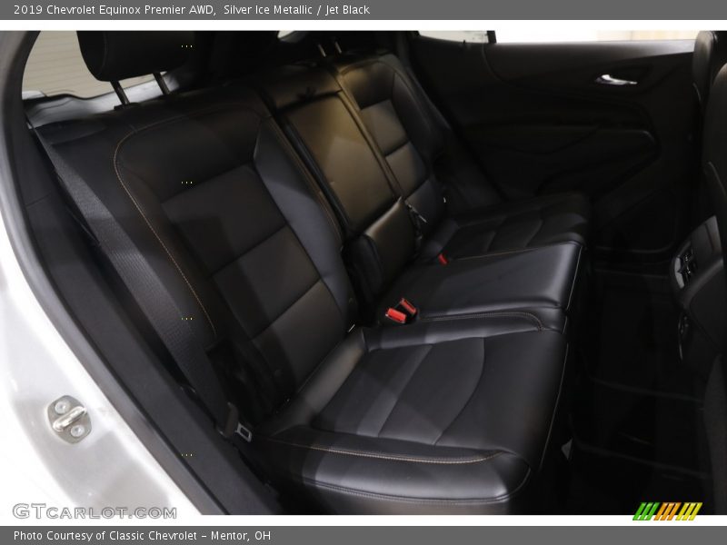 Silver Ice Metallic / Jet Black 2019 Chevrolet Equinox Premier AWD