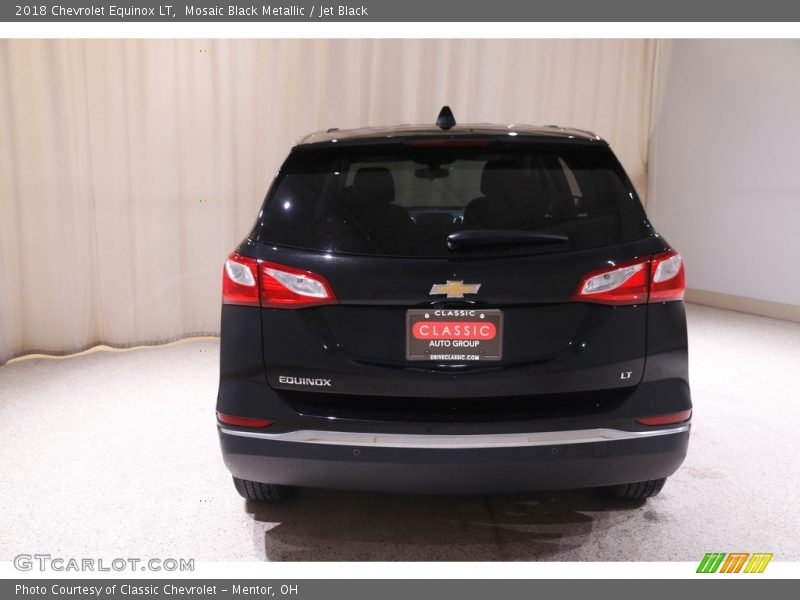Mosaic Black Metallic / Jet Black 2018 Chevrolet Equinox LT
