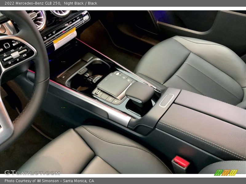 Night Black / Black 2022 Mercedes-Benz GLB 250