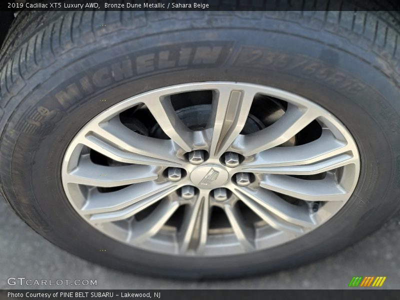 Bronze Dune Metallic / Sahara Beige 2019 Cadillac XT5 Luxury AWD